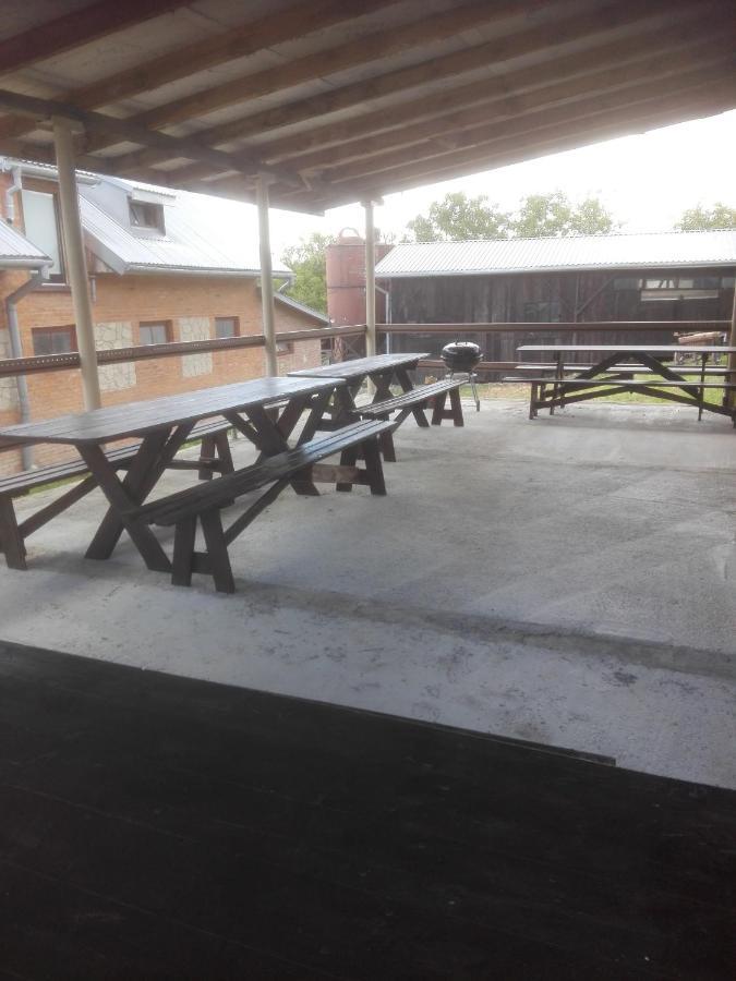 Stadnina koni Tarka Zwierzyniec Esterno foto