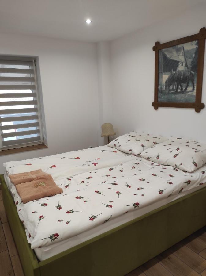 Stadnina koni Tarka Zwierzyniec Esterno foto